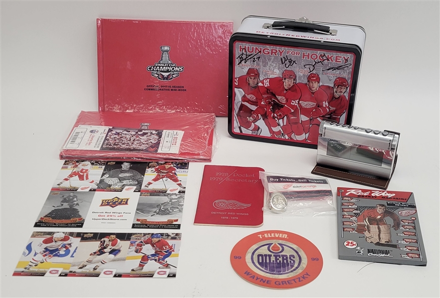 Miscellaneous Hockey Collection w/ Detroit Red Wings Autographed Lunch Box