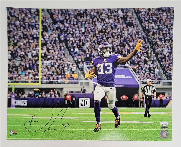 Dalvin Cook Autographed Minnesota Vikings 16x20 Photo JSA