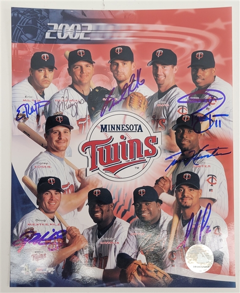 2002 Minnesota Twins Signed 8x10 Photo w/ David Ortiz Beckett