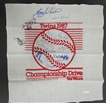 1987 Minnesota Twins Team Signed Homer Hanky w/ Kirby Puckett JSA