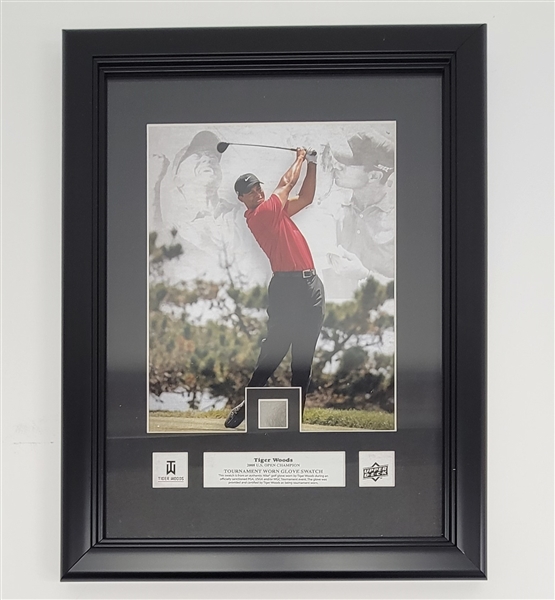 Tiger Woods 2008 U.S. Open Tournament Worn Glove Swatch Framed Upper Deck 13x17 Display