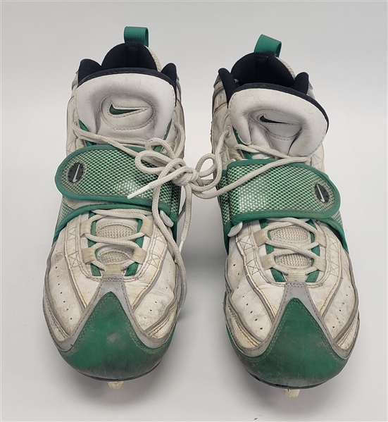 Bernardo Harris Green Bay Packers Game Used & Autographed Football Cleats From Super Bowl Championship Year