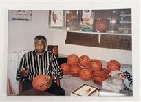 Oscar Robertson Autographed & Inscribed Spalding NBA Basketball Beckett