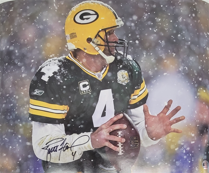 Brett Favre Autographed 16x20 Photo