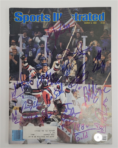 1980 Miracle Hockey Team Signed 1980 Sports Illustrated Magazine Beckett