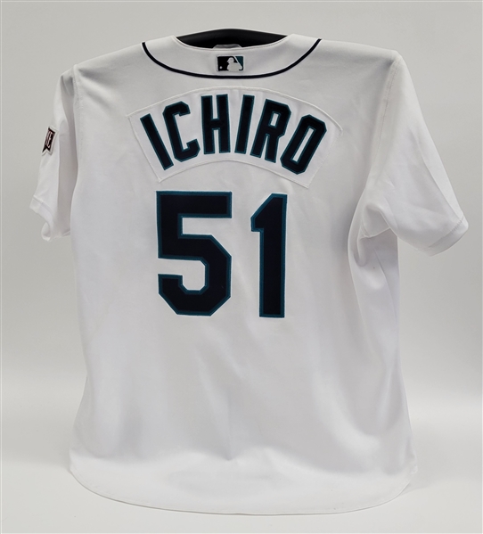 Ichiro Suzuki 2001 Seattle Mariners Game Used Rookie Jersey MEARS LOA 