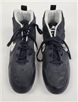 Kirby Puckett 1985 Minnesota Twins Team Issued Cleats w/ Twins LOA