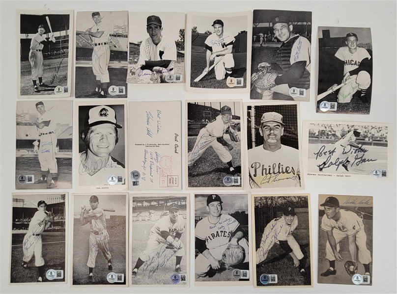Lot of 18 Autographed Vintage Baseball Photo Postcards Beckett
