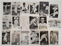 Lot of 18 Autographed Vintage Baseball Photo Postcards Beckett