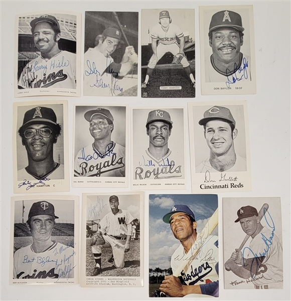 Lot of 12 Autographed Vintage Baseball Photo Postcards Beckett