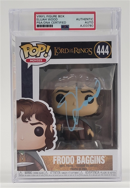 Elijah Wood Autographed "Frodo Baggins" Funko Pop PSA/DNA Encapsulated