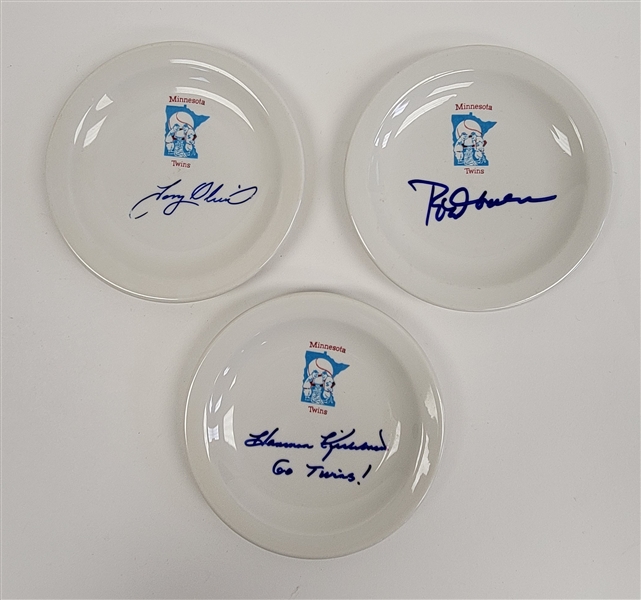 Lot of 3 Harmon Killebrew, Rod Carew, & Tony Oliva Autographed c. 1960s Minnesota Twins Met Stadium Mini Dishes