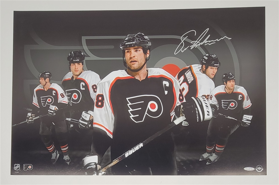Eric Lindros Autographed 16x24 Photo UDA